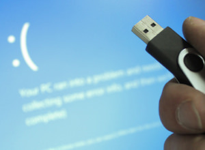 Bootable Windows PE ISO To Boot, Recover And Repair Windows